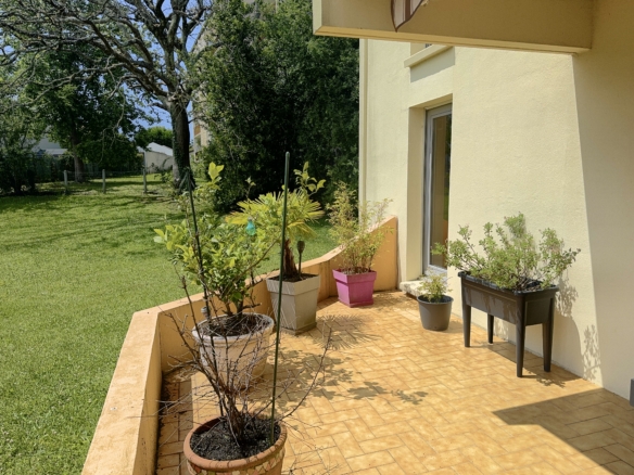 Quartier des Fleuristes au calme double terrasse et parking