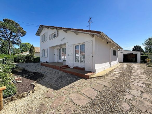 MONT DE MARSAN – Maison familiale avec 4 chambres